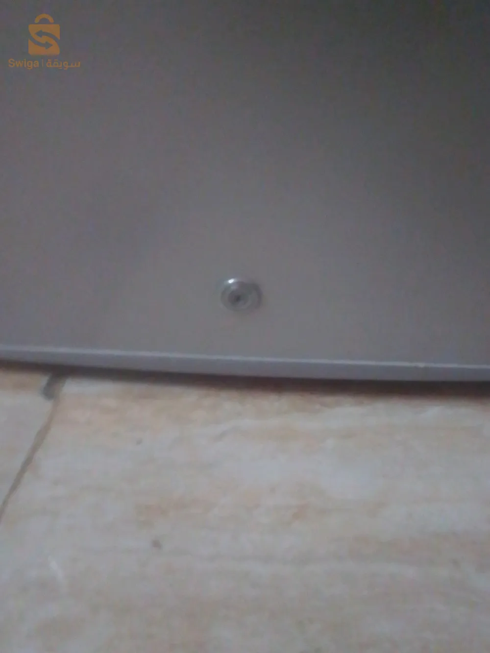 ثلاجة في حالة جيدة