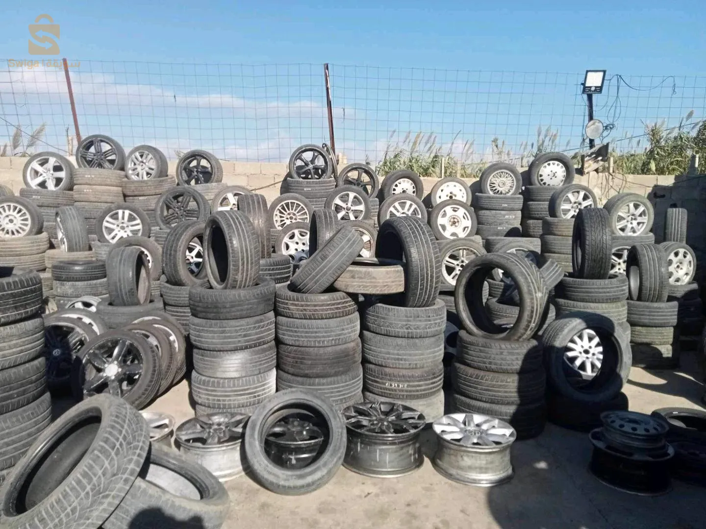 بيع وتصليح العجلات المستعملة و البيع بالجملة