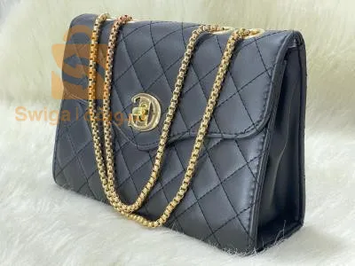 Wonderful Chinese bags, a copy of the original, at a great price