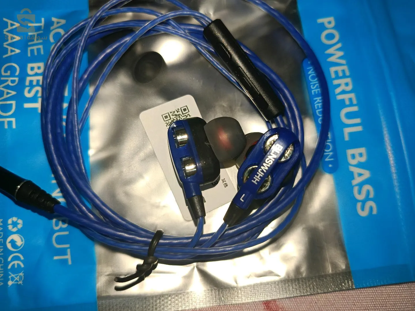 سماعات هاتف سليكة رياضية ذات جودة عالية