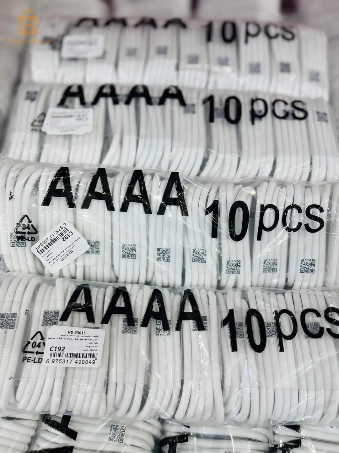 كابل شارجور نوعية جيدة متوفر آيفون تايبسي لوناا