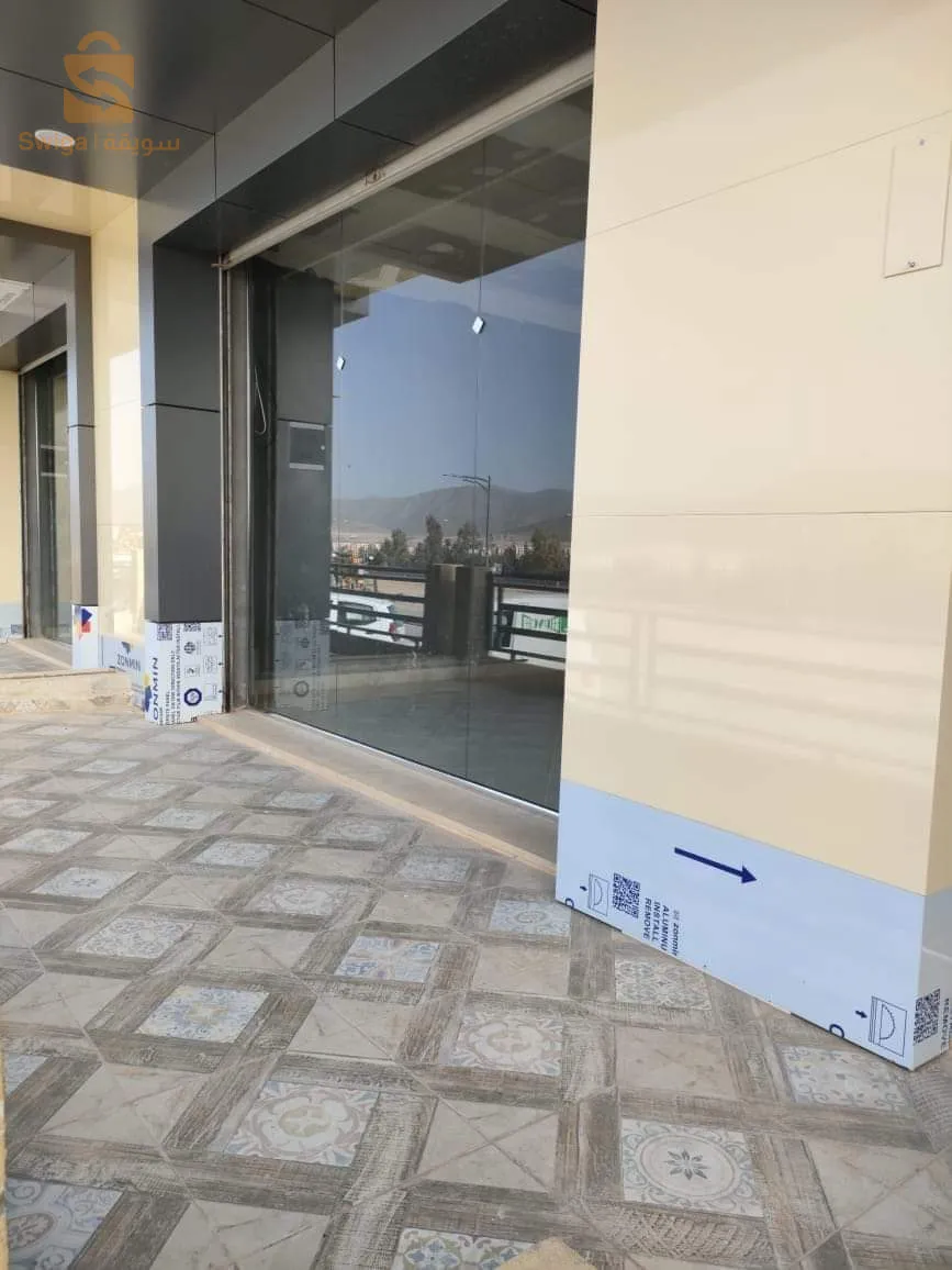 تصليح زجاج المحلات