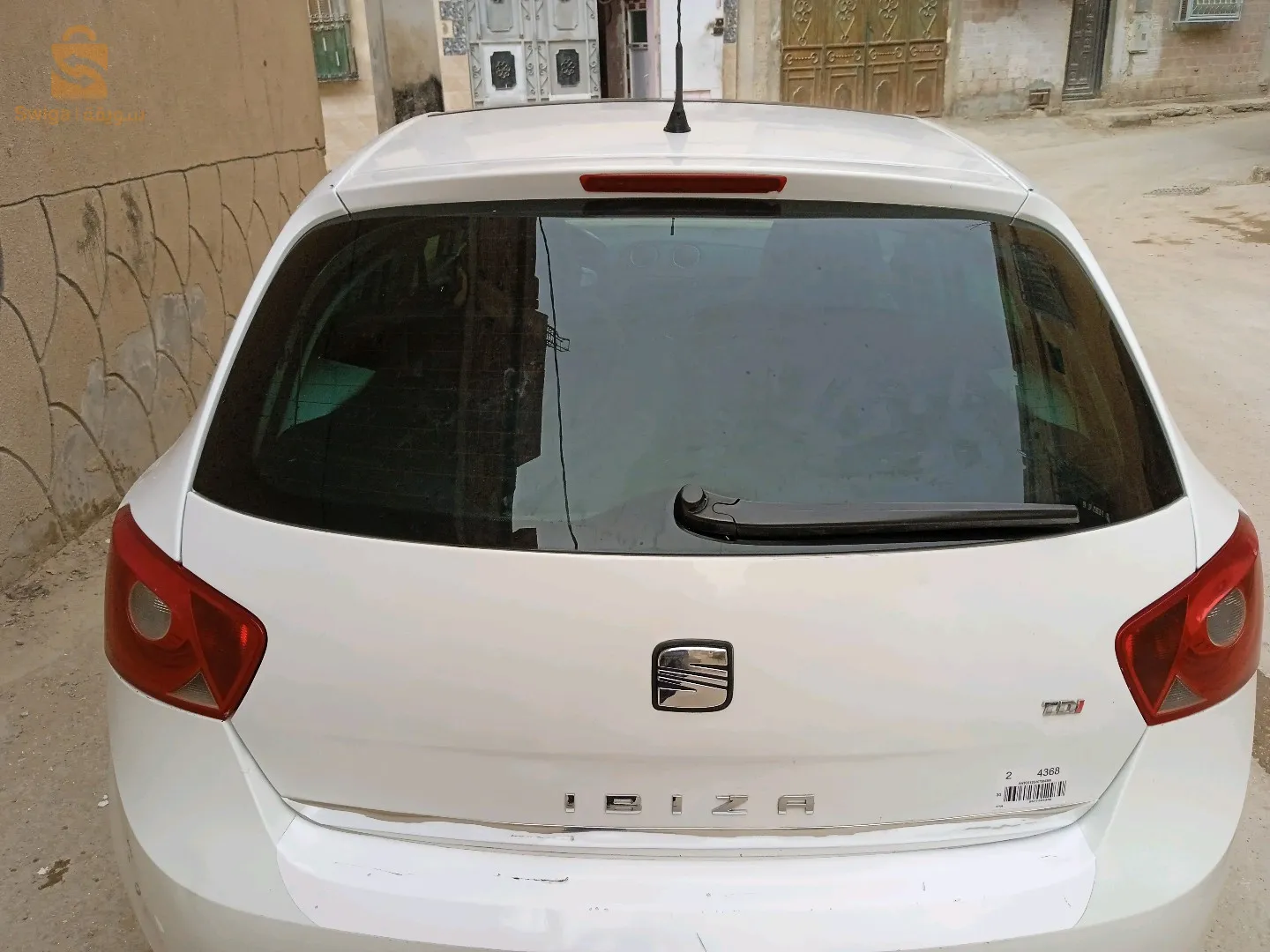 ابيزا 2012  ديزال 1,6 نظيفة ياسر  00معاود