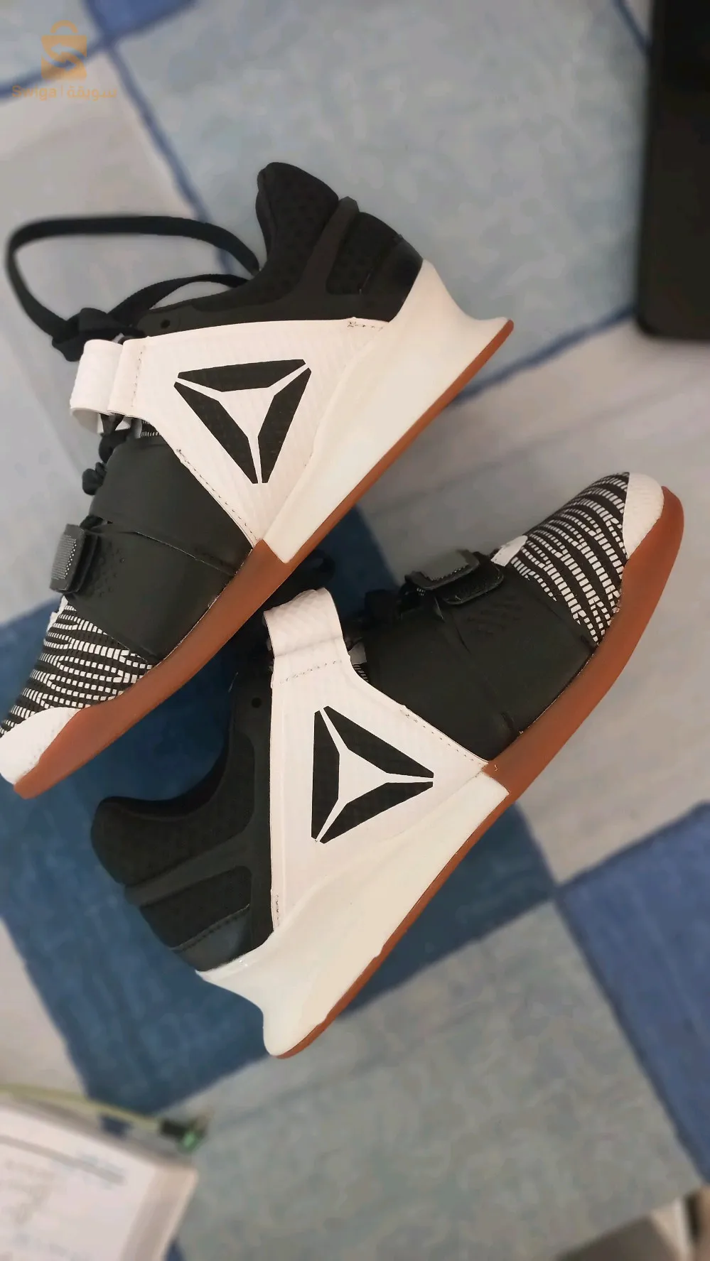 Chaussures reebok kaba🇨🇵🇨🇵🇨🇵🤩🤩qualité supérieure taille 37.5 
Kabba wahda ajri dir l'affaire