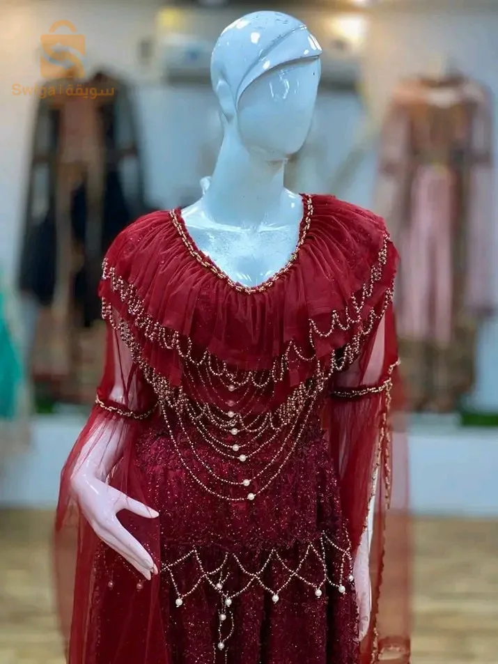 فوب نايلي حر فينيسيو قانون