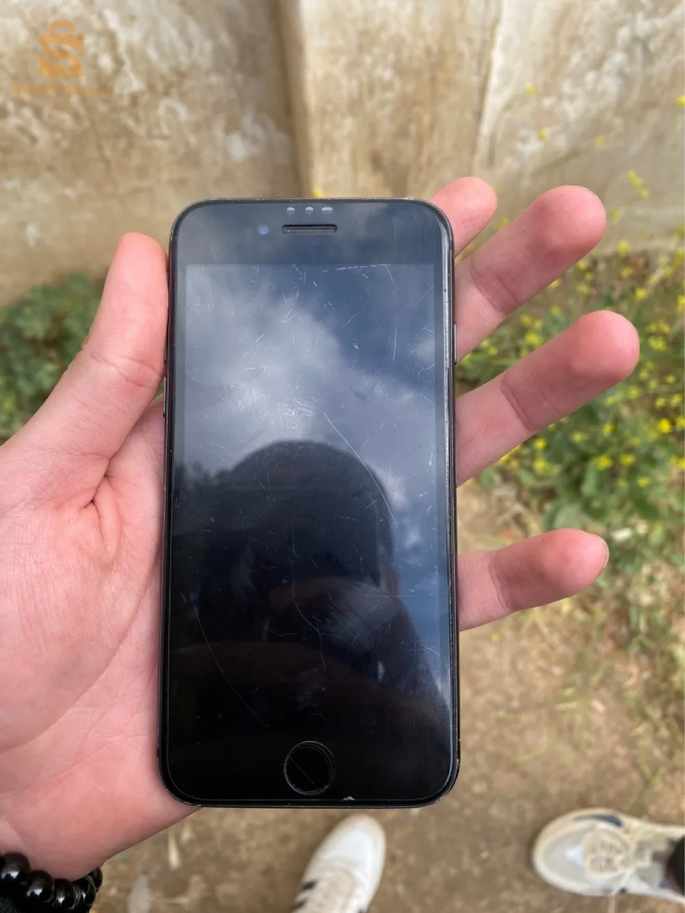 iPhone 8 64g 💥 batterie 86%🔋 (original).  Touch ID active  ✅ trou ton active