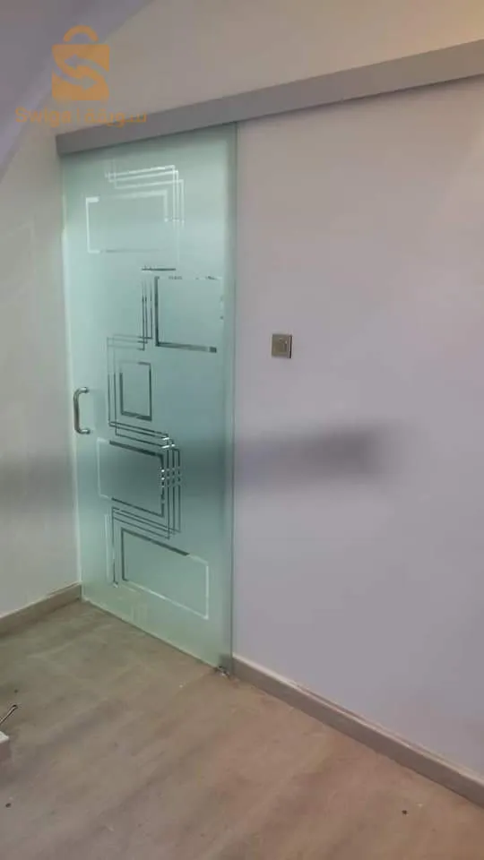 تصليح زجاج المحلات