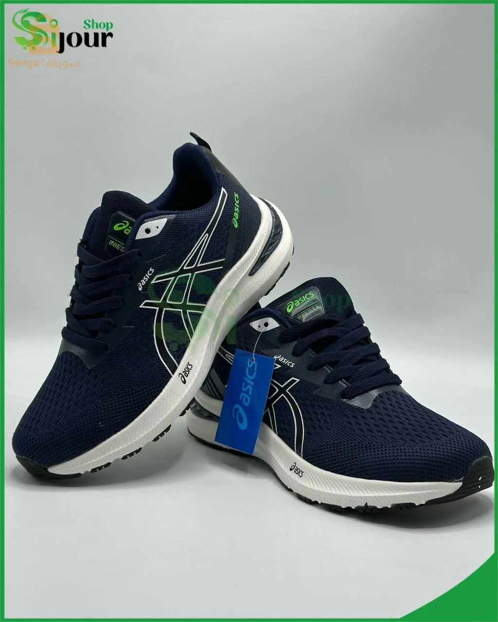 حذاء رياضي asics