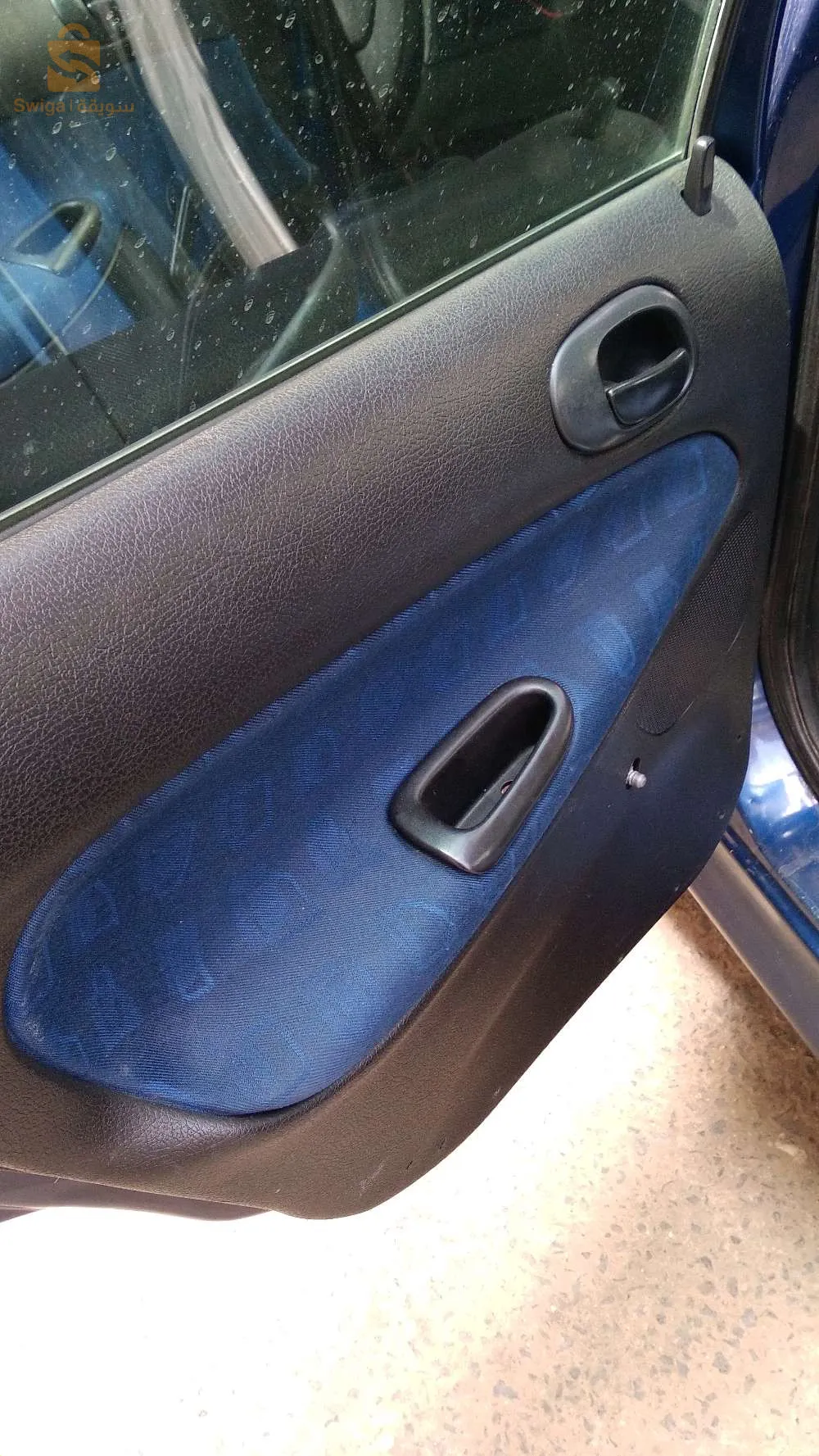 206 شابة بزاف