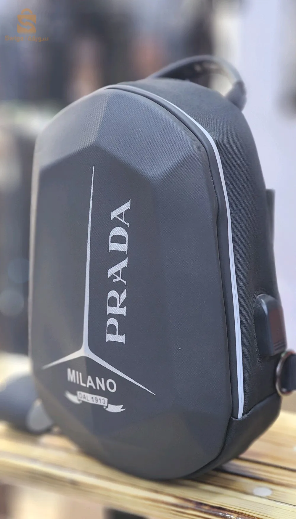 sakoucha prada qualité super good