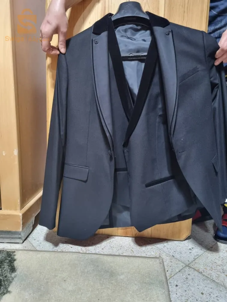 costume