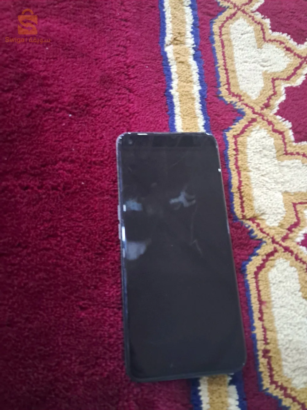 هاتف ريالمي 8i