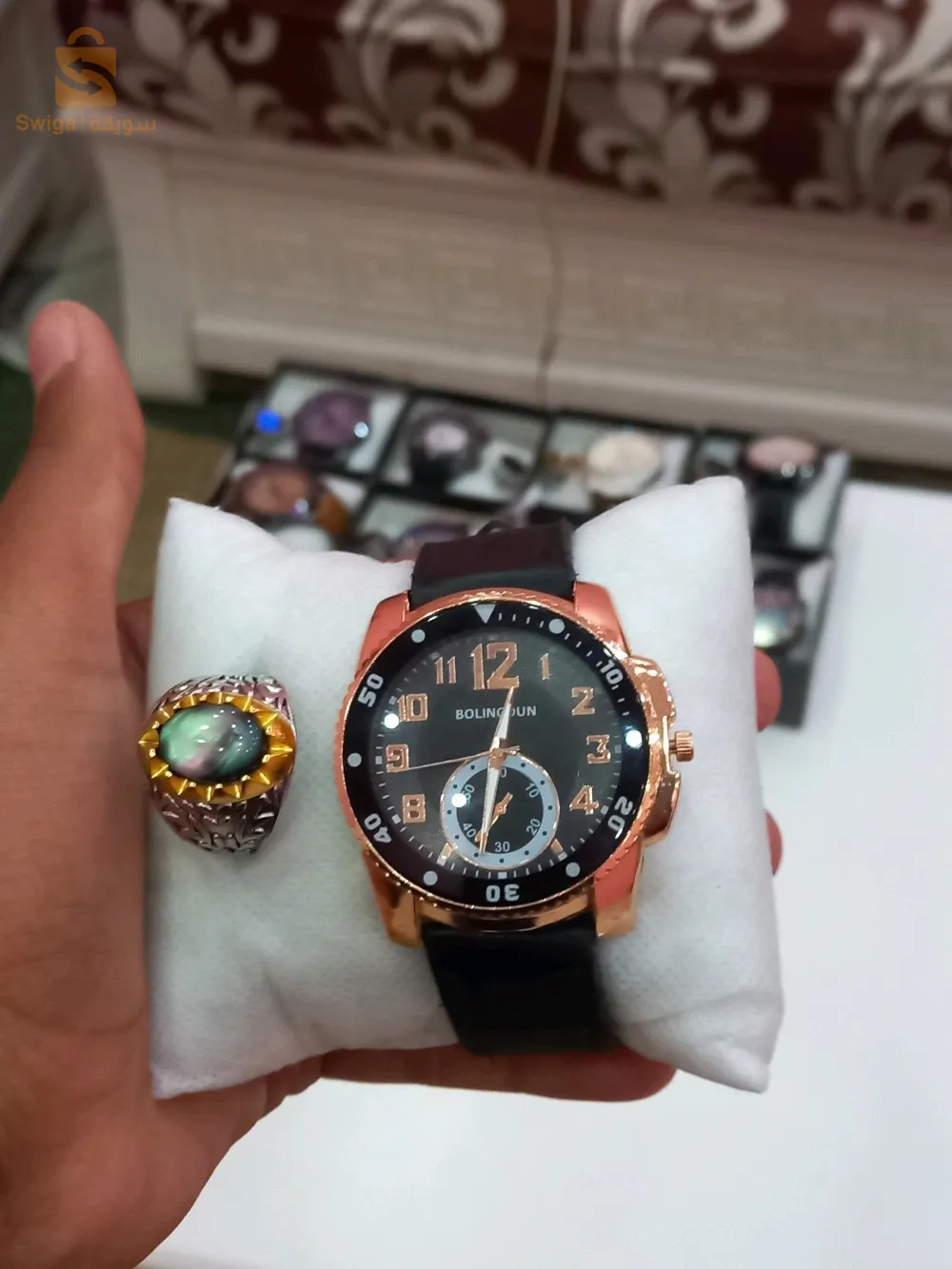 ساعات فخمة بمعايير جيدة⌚️⌚️⌚️
