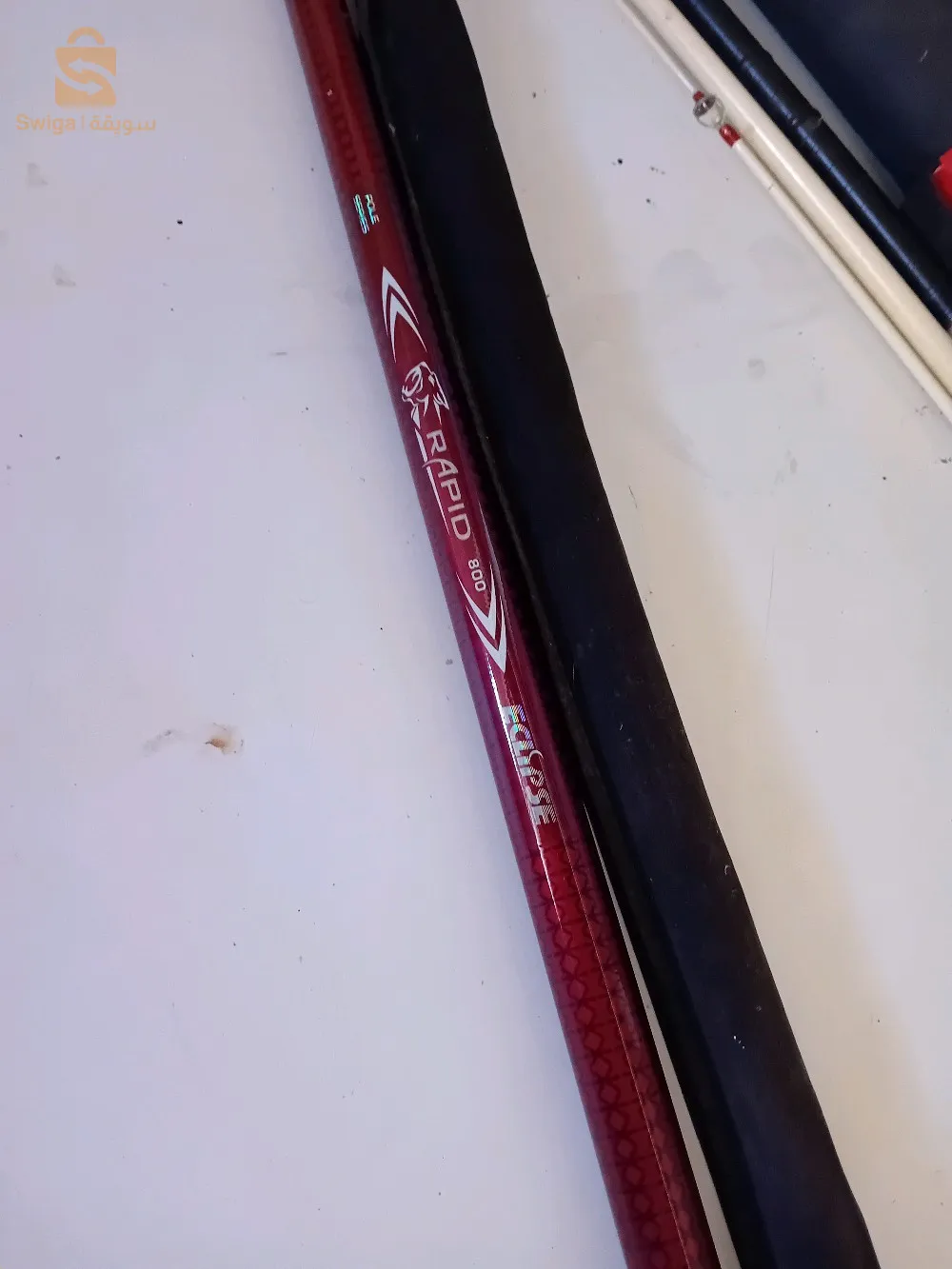 قصب صيد كاربون فيكس و سورفكاستينڨ مع صلاب تليسكوبيك و حاملة القصب (كابة) و ماكينة صيد و بعض اكسيسوارات.