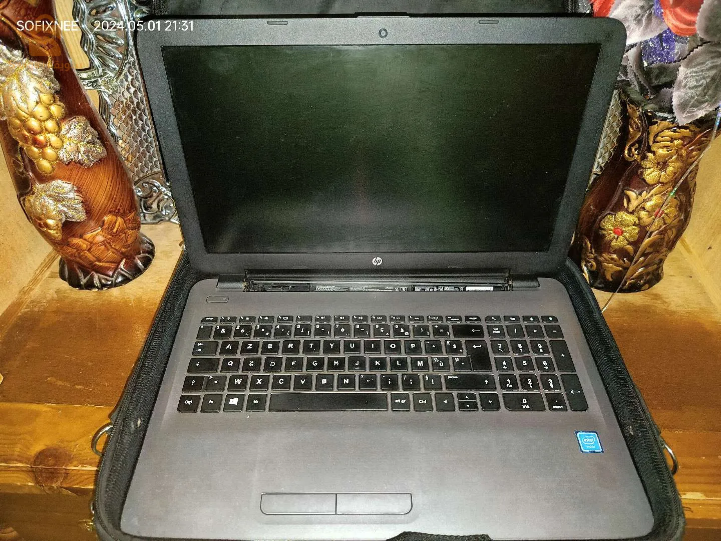 PC HP etat 20/20 presque mchi khadem