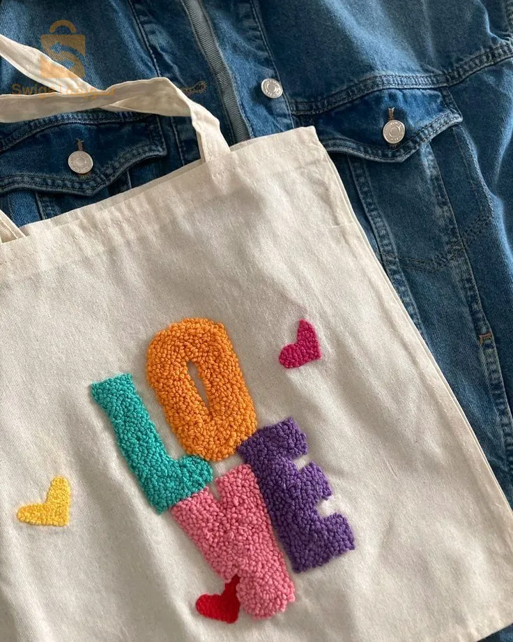 حقائب يد مطرزة