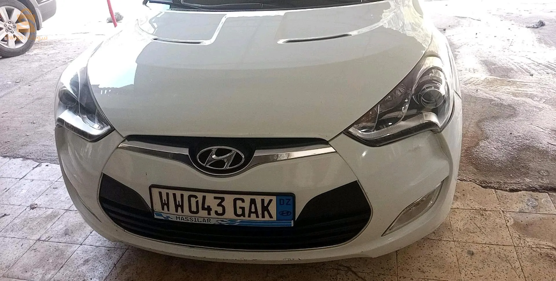 فيها السبيغة فالبيبان على برا لا كسيدونتي والشوك مافيهاش الموتور بلومبي الطوا اوفرو ولاريار بانوراميك في الغاز لاشان حديد لي انتيريسي يعيط