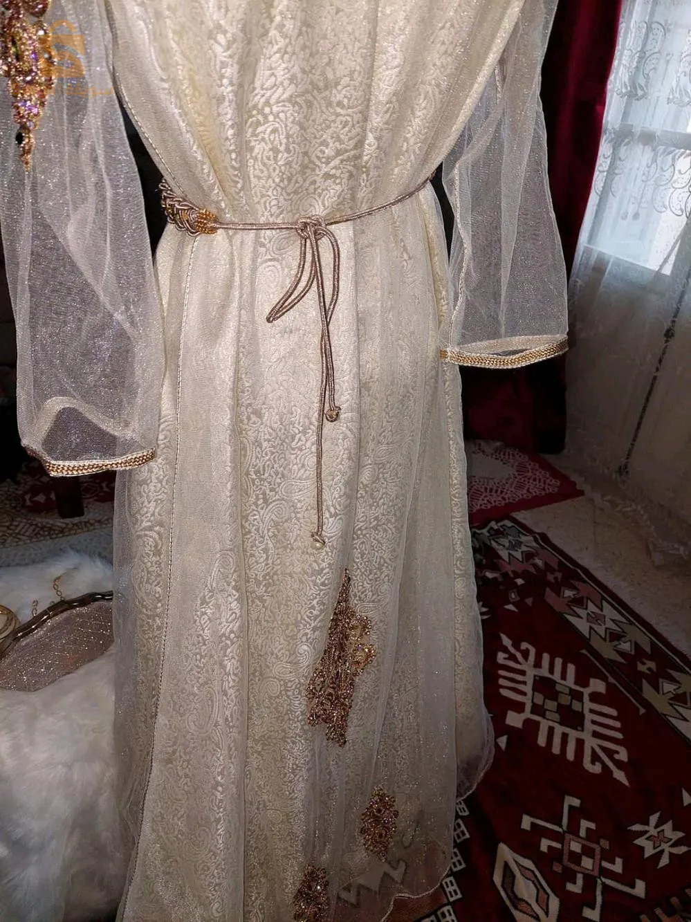 بيع ملابس تصديرة