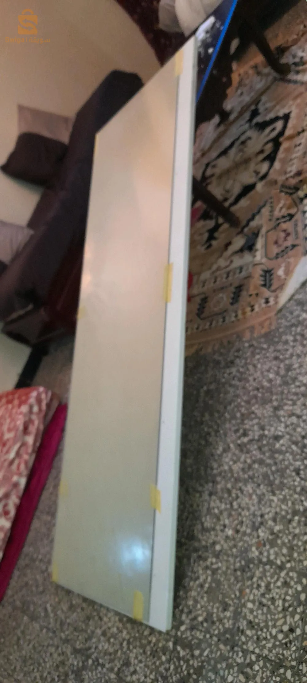 للبيع