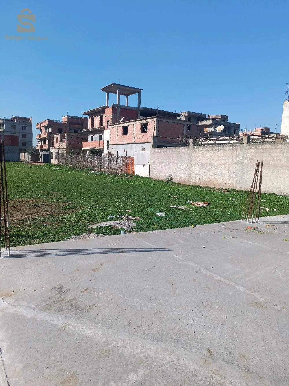 قطع اراضي للبيع في حمادي عقد موثق تتوفر على كول المرافق 0775851159
0557163985