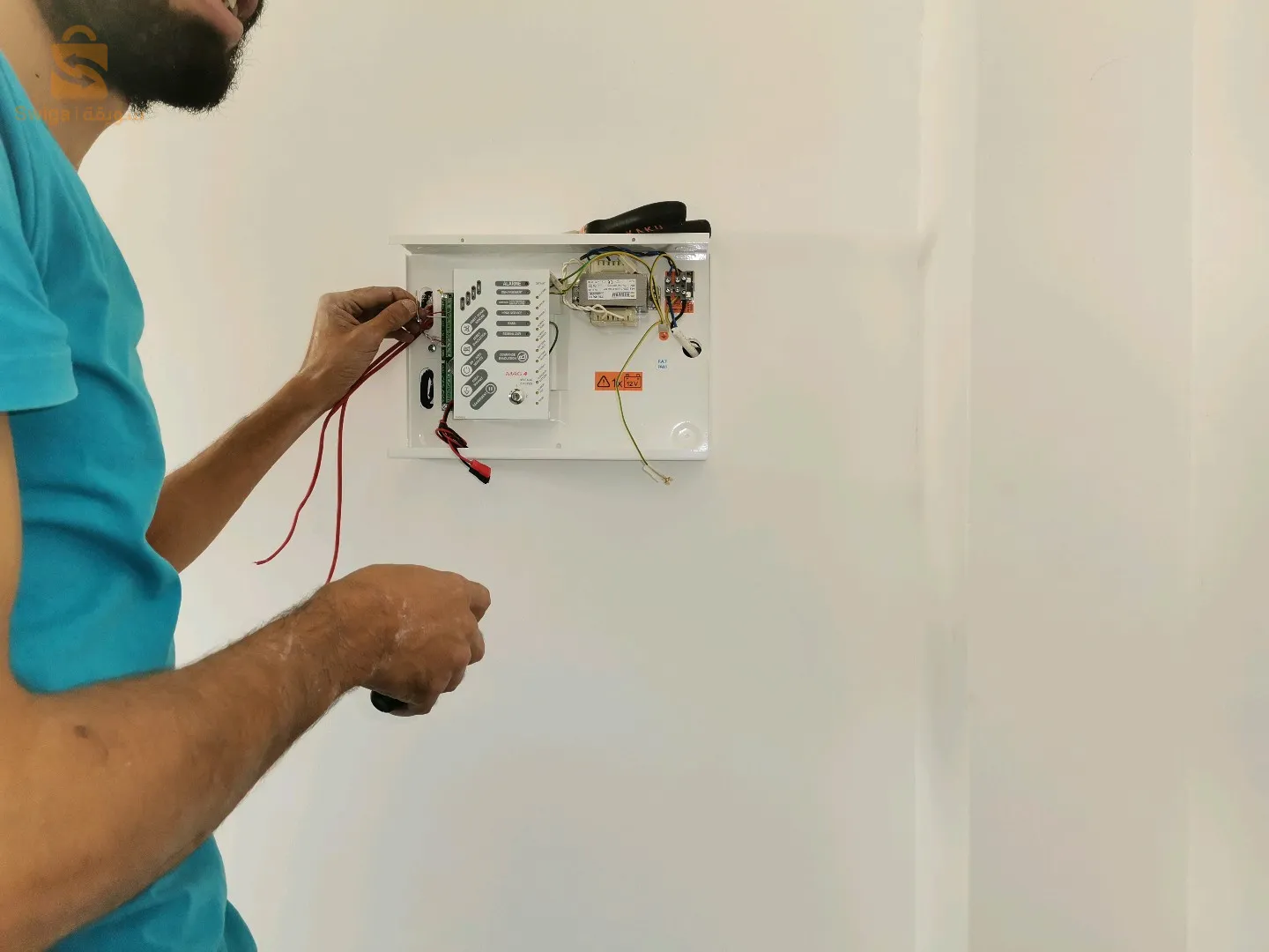 كهرباء ، منازل ذكية و اجهزة الامن و حماية