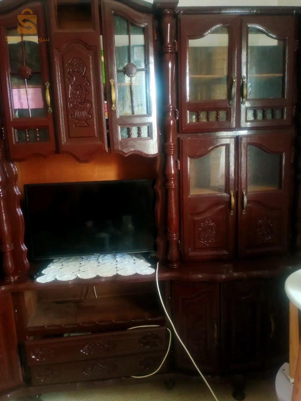 بيع خزانة جيدة