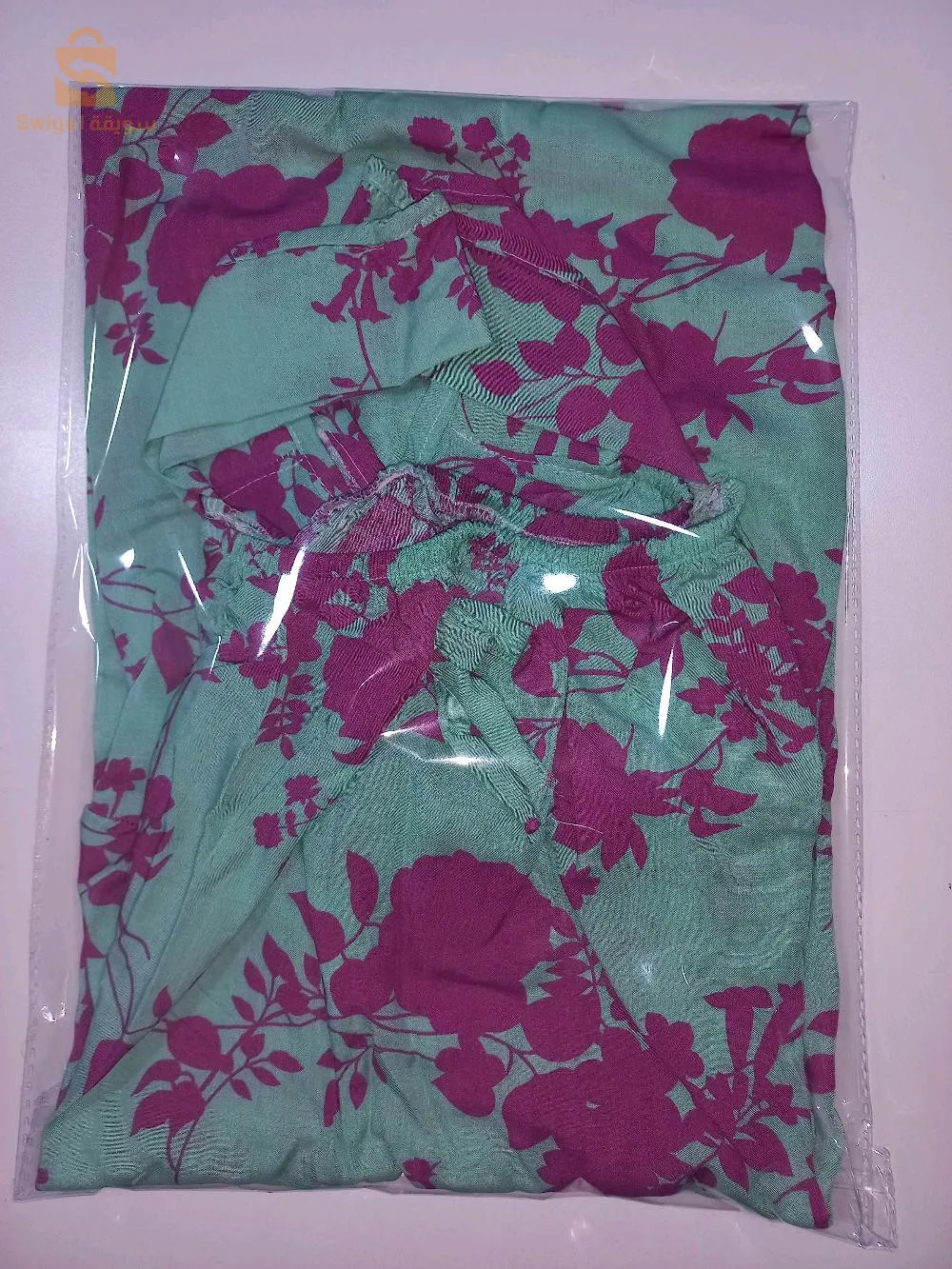 جبة ديكولتي