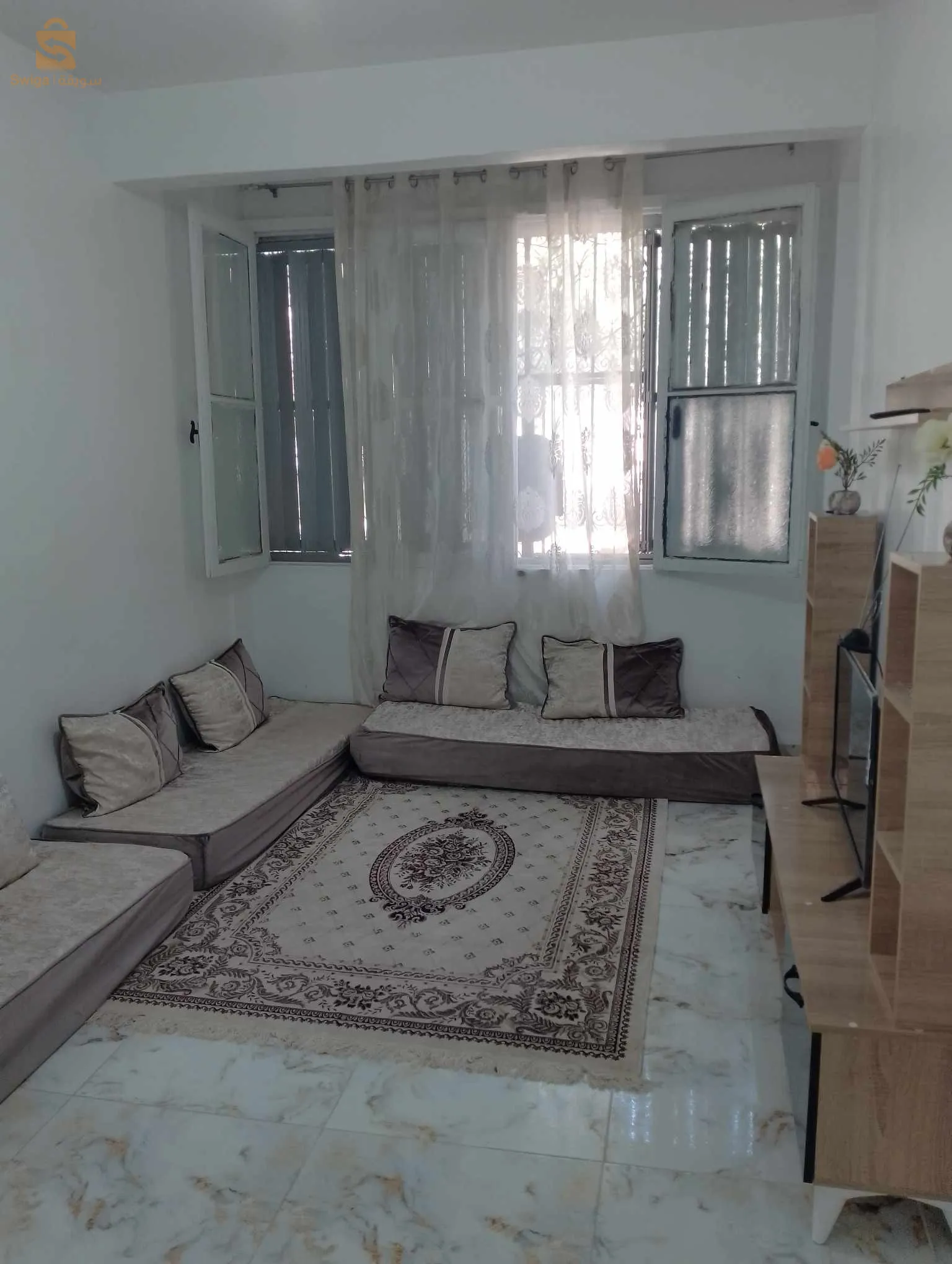 شقة F3 في منطقة حي السطوح المميزة