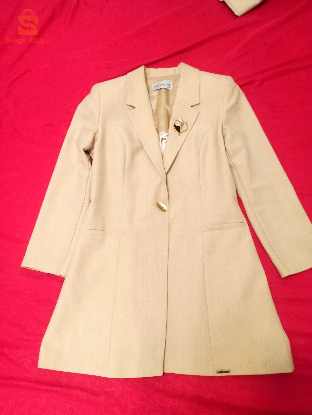 veste classique porté une seule fois