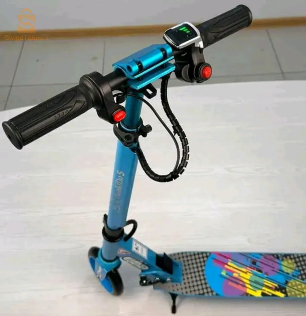 Trottinette ACE Électrique $🤍🤍