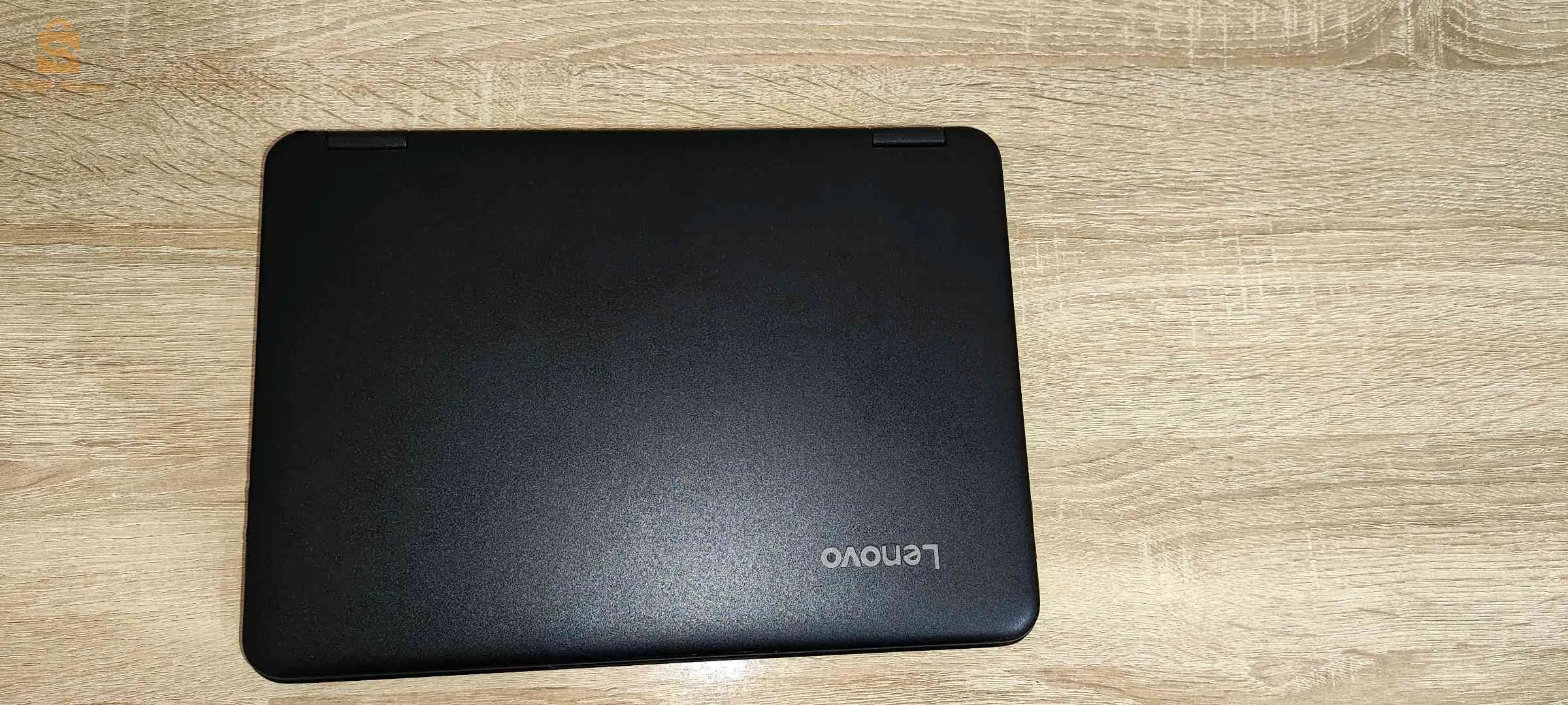 حاسوب محمول من شركة لونوفو يوغا 360 يعمل باللمس