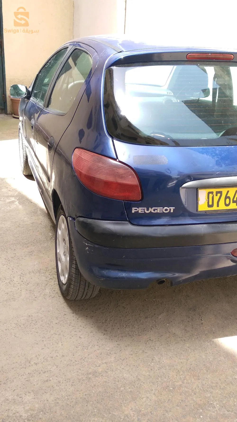 206 شابة بزاف