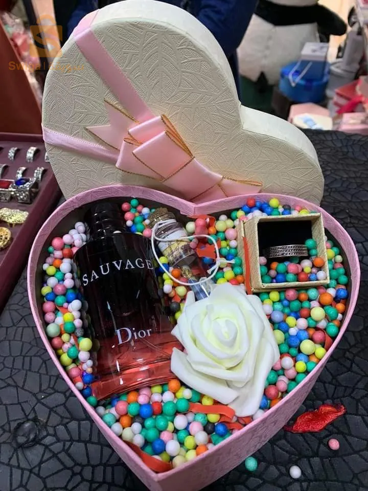 بوكس هدايا وعطور
