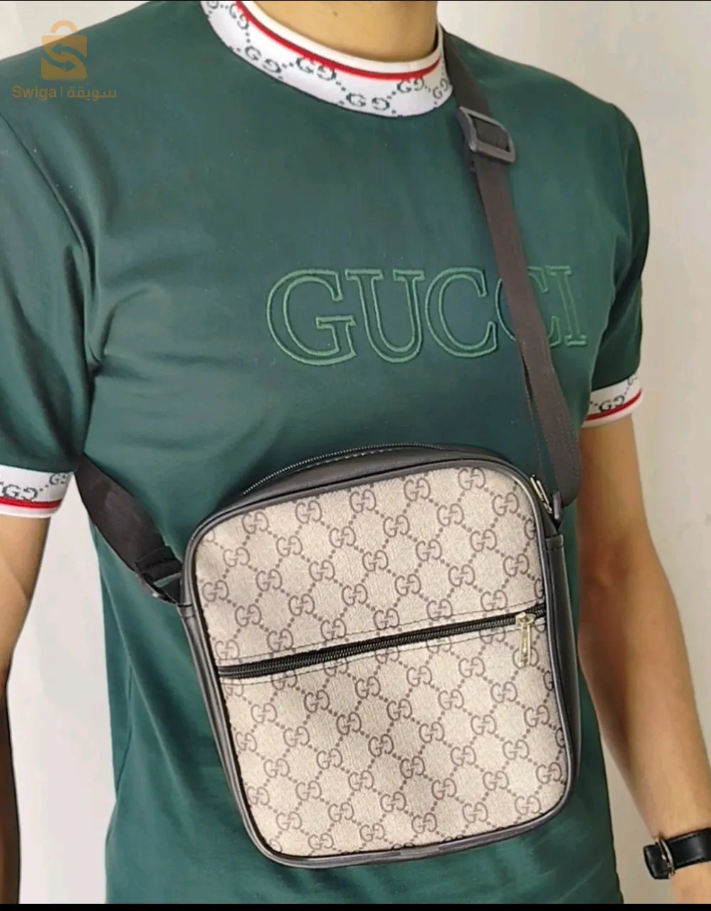 ورشة تصنيع وخياطة الحقائب