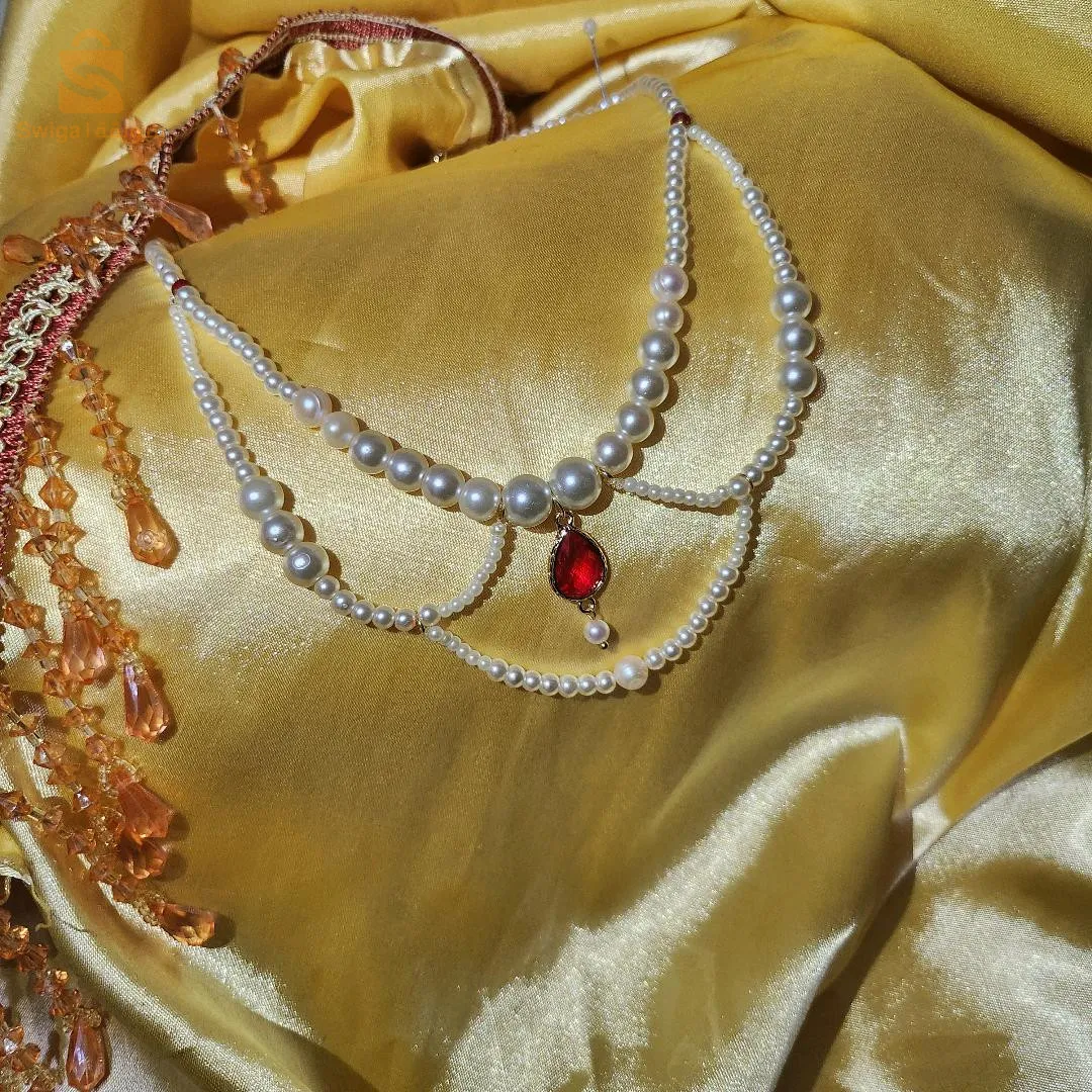 victorian style necklace