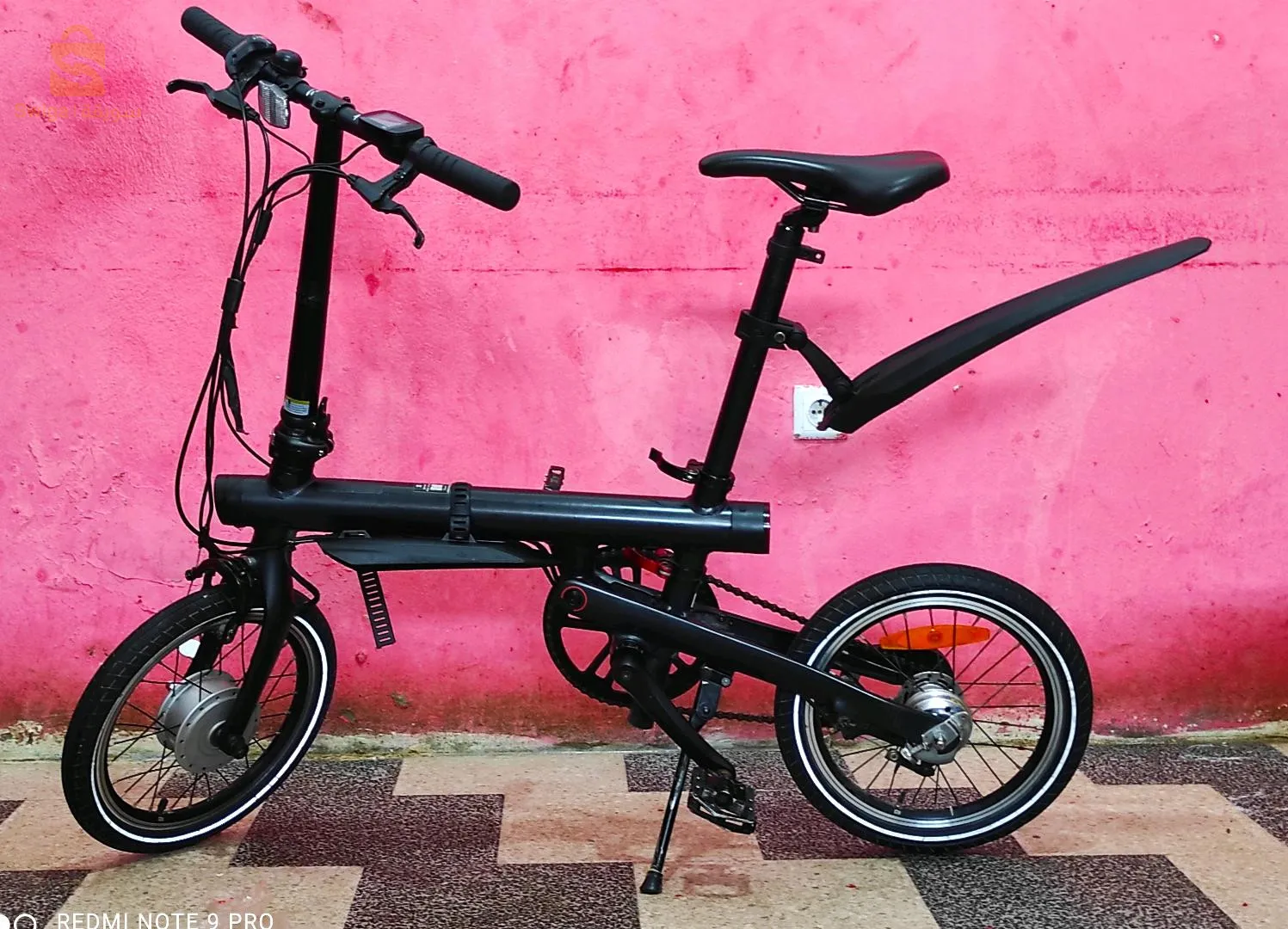 سلام عليكم 
فيلو شاومي