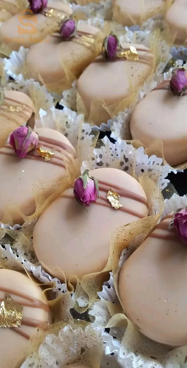حلويات عصرية و تقليدية