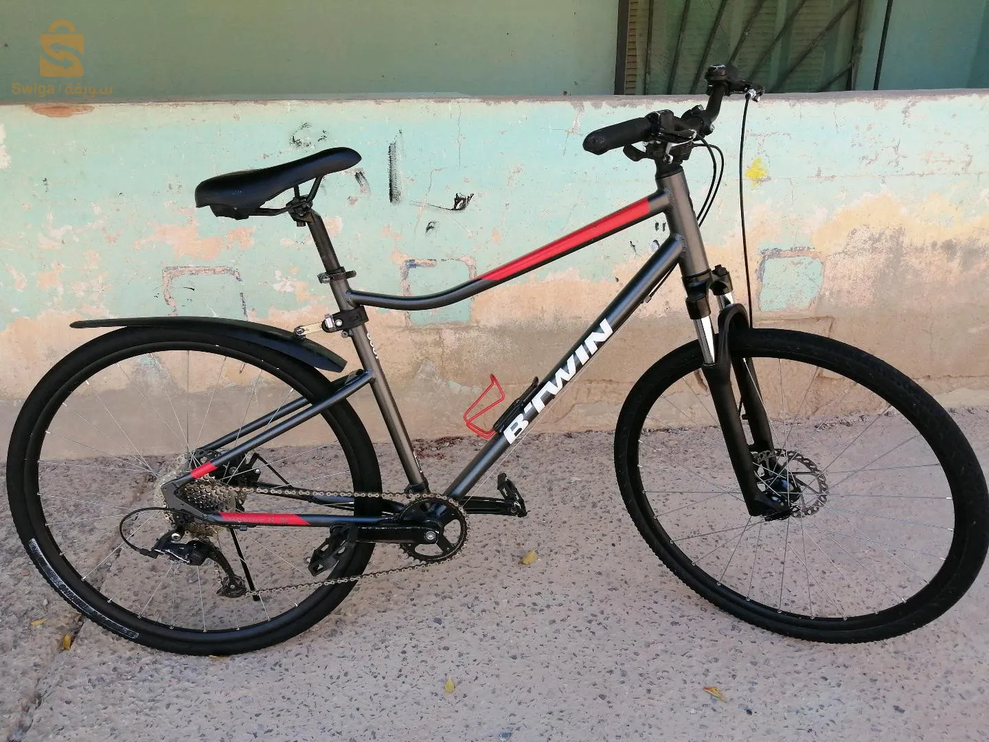 سلام عليكم
BTWIN riverside100للبيع
Taille L
كلش original
