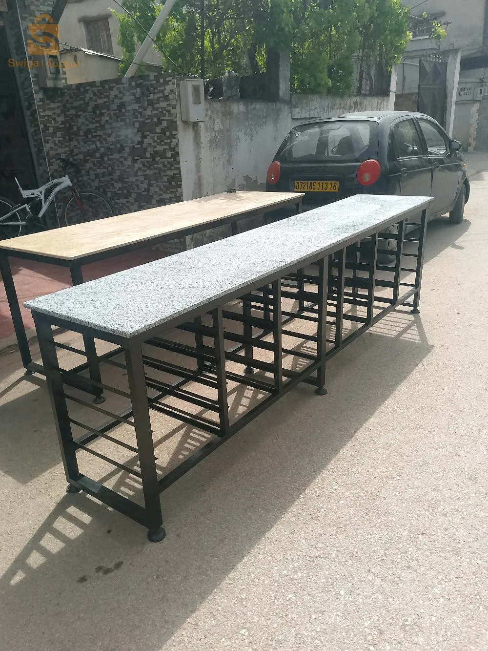 طاولة عمل للمخابز ومحلات البيتزا