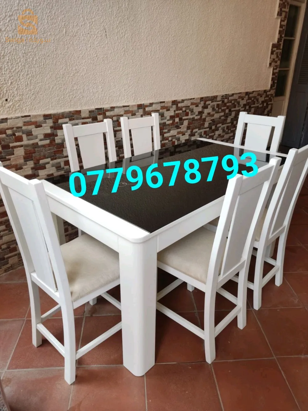 Table salle à manger 6 chaises être produit local En bois hêtre  🤩🤩