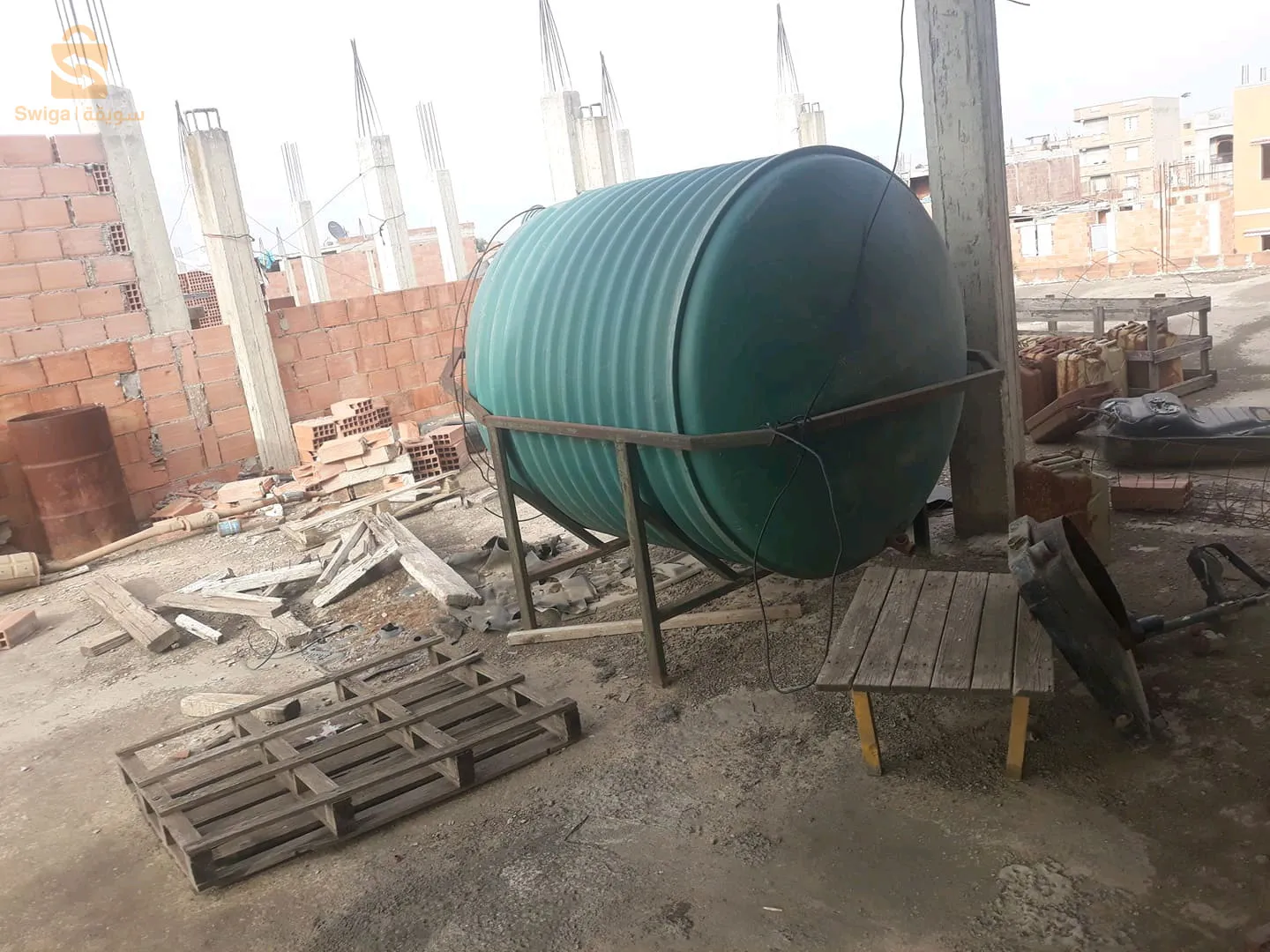 Maison à vendre, 320 mètres carrés, électricité, gaz, eau + contrat de propriété
  District 2 d'Al-Marja, Al-Shatto, Baraki, la capitale
  Numéro de téléphone : 0557200301