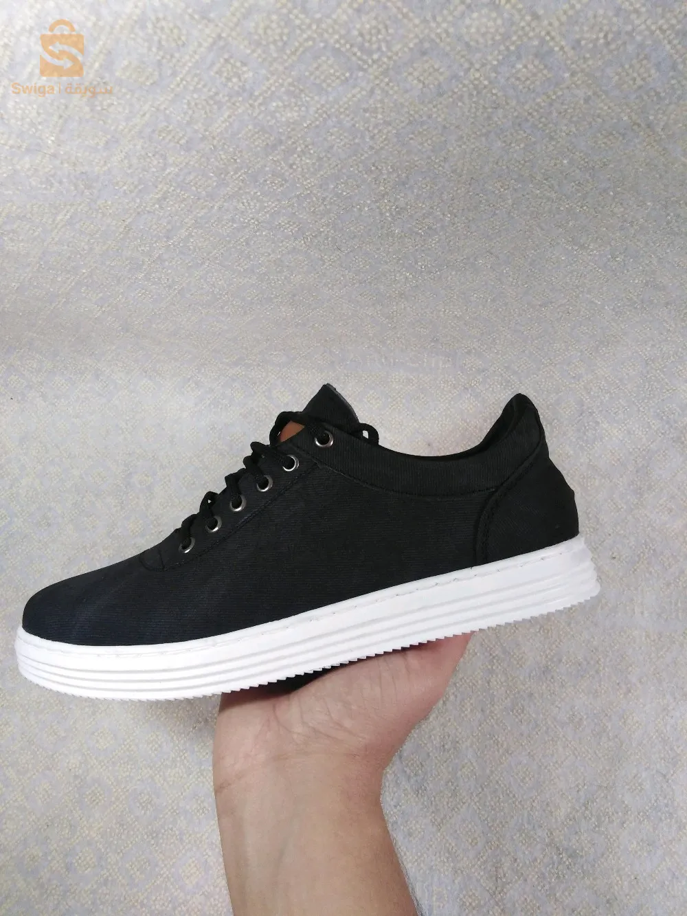 حذاء رجال الحبات اللخرين