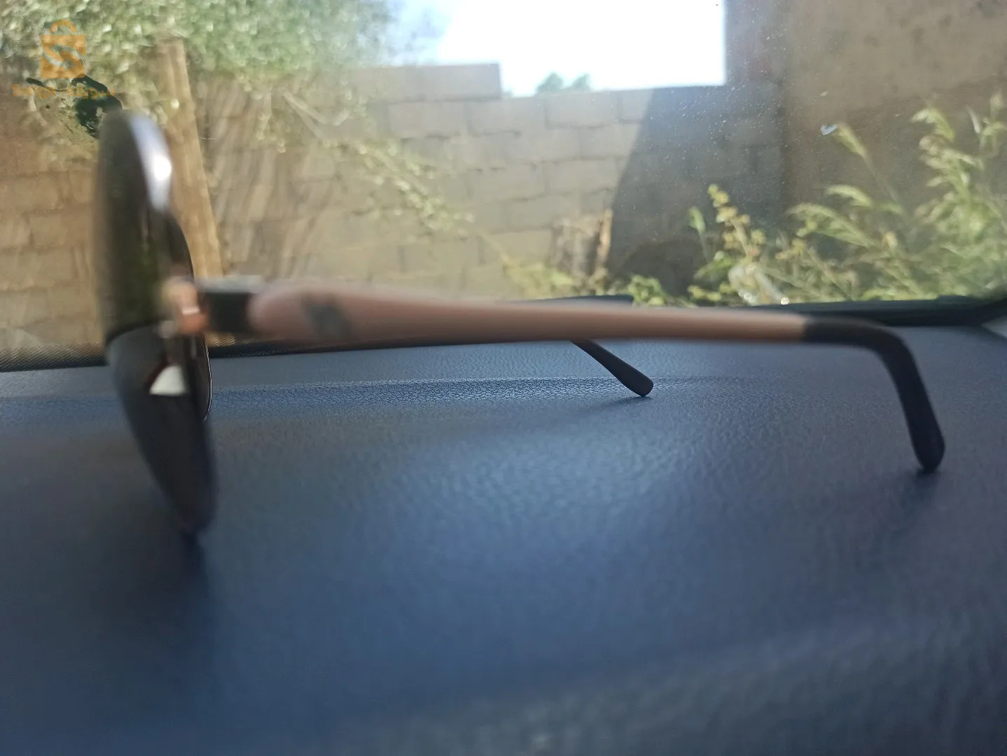 lunette solaire manque HOGAN original collection privée état neuf jamais utilisé