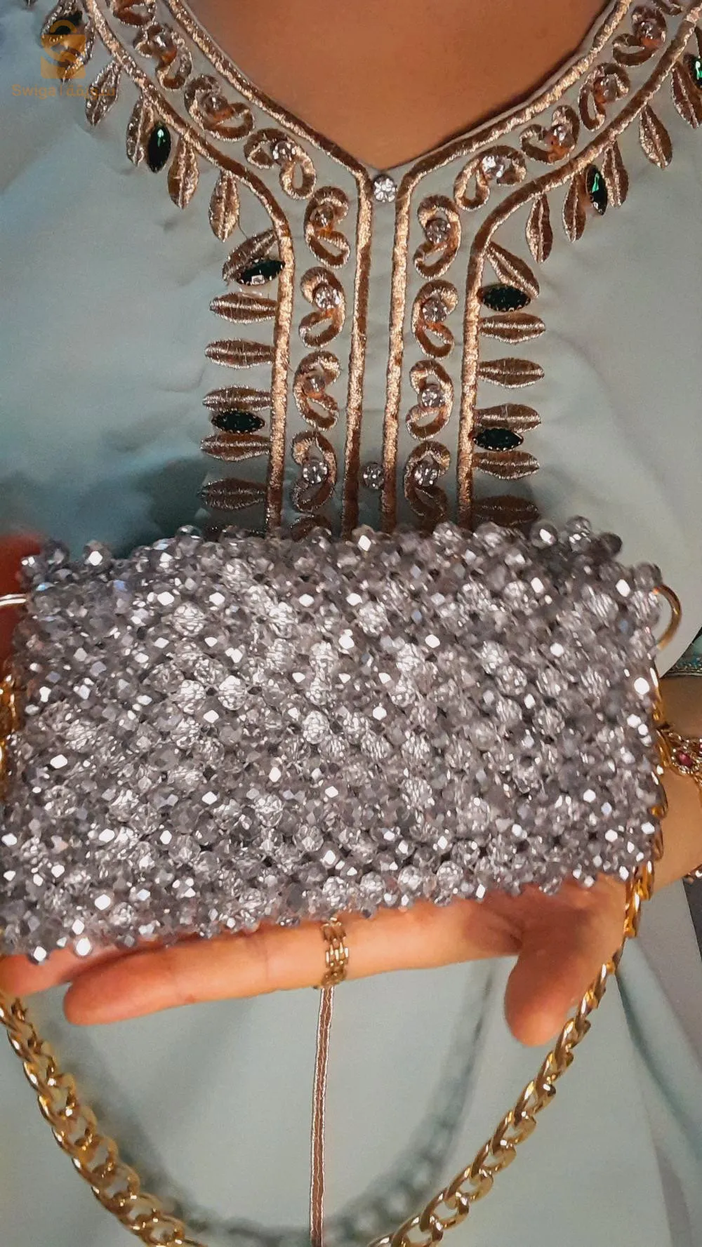 sac fait à la mainsac en cristal gris lumineux fait à la main