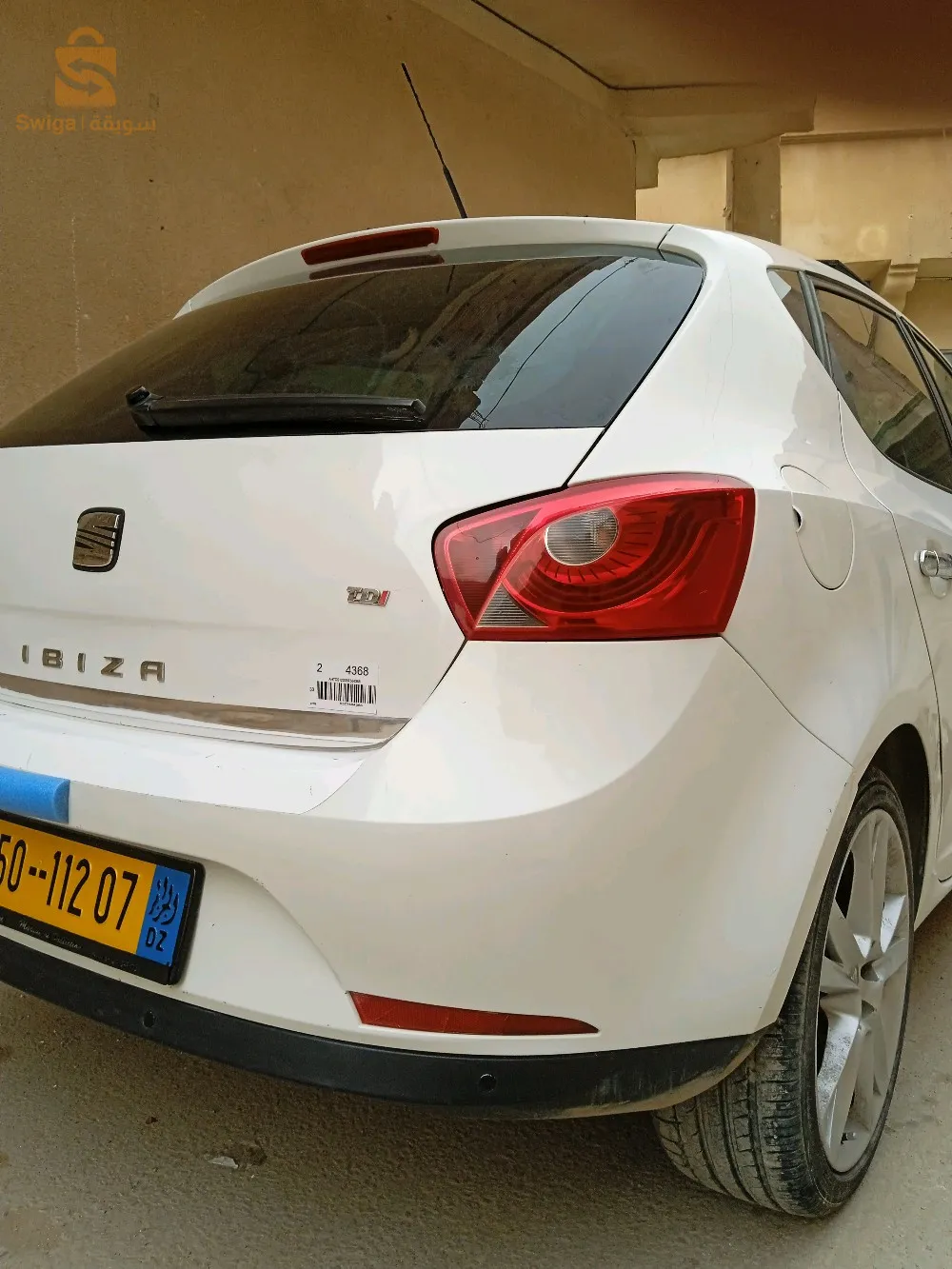 ابيزا 2012  ديزال 1,6 نظيفة ياسر  00معاود