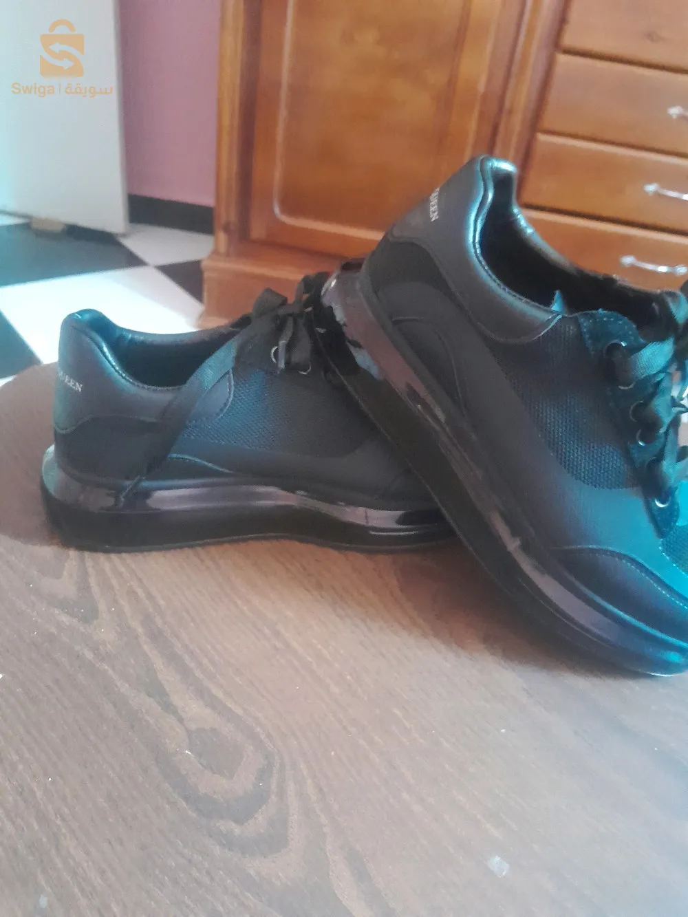 حذاء جديد غير مستعمل