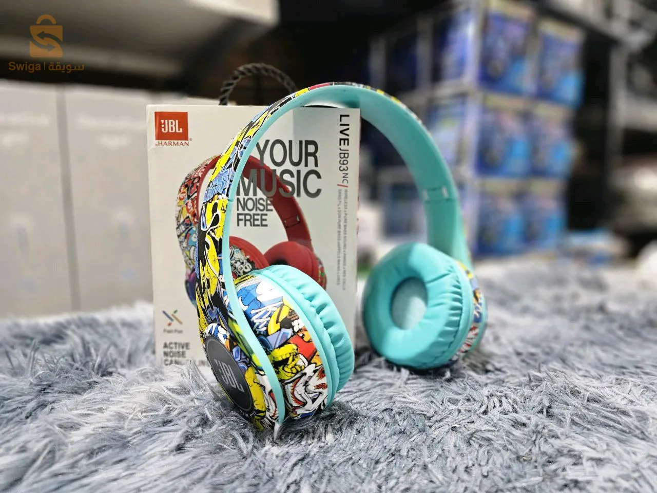 JBL Graffiti Pure Bass jb93 wireless headphones