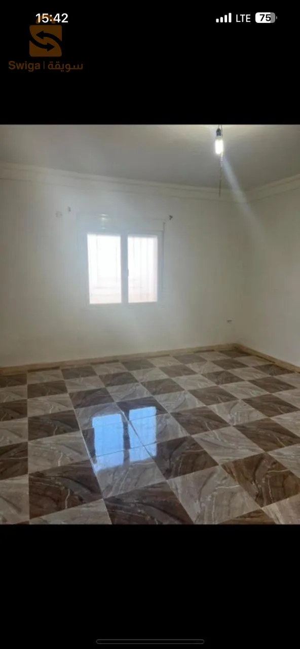 3 appartements ensemble à vendre dans un quartier calme à Sougueur .