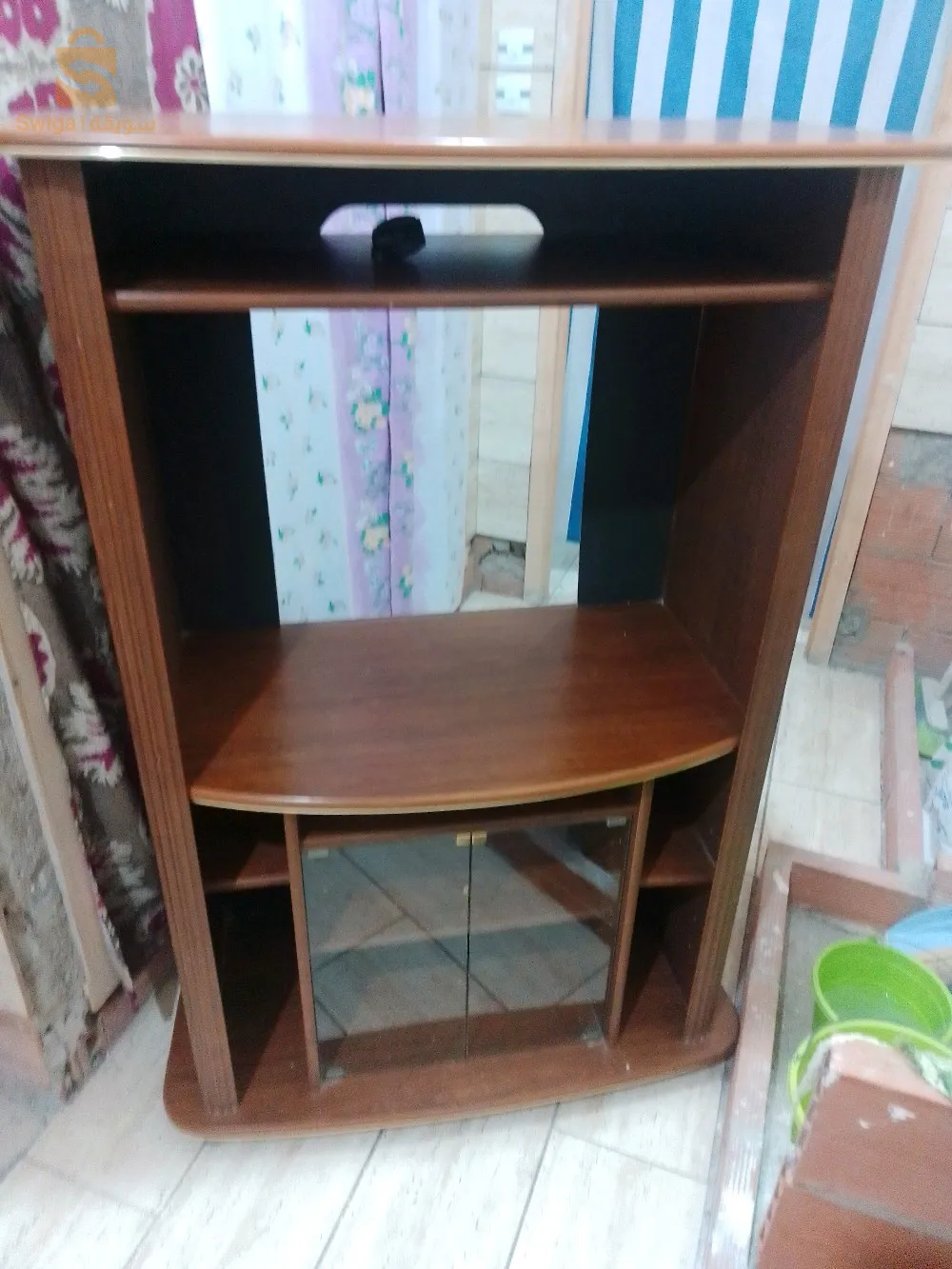 a vendre table TV berlioz