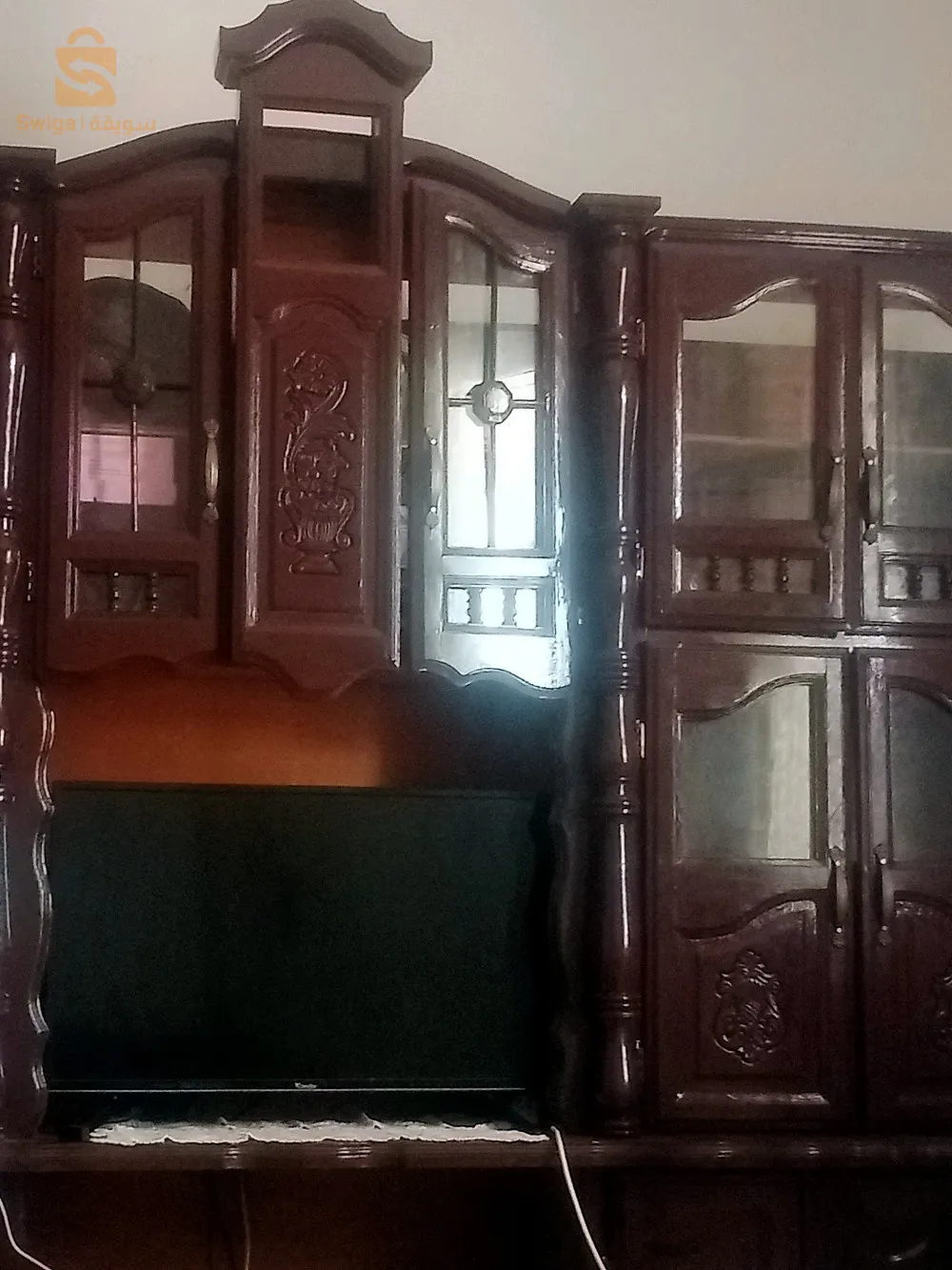 بيع خزانة جيدة